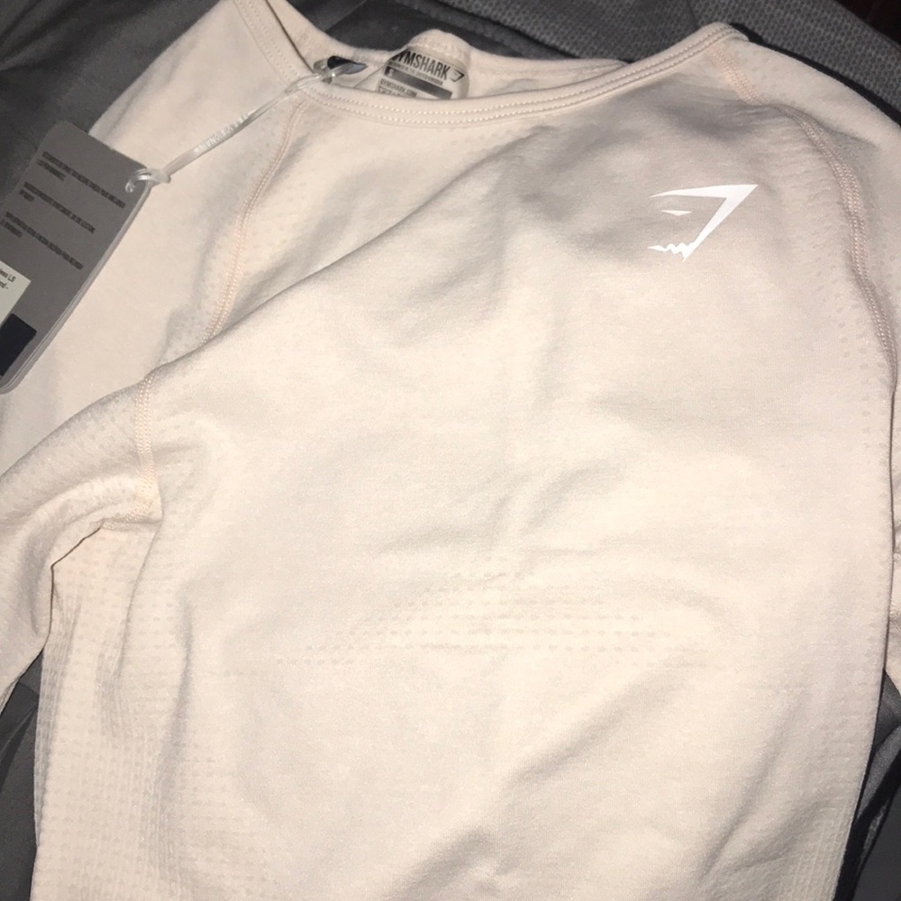 NWT Seamless crop Gymshark top